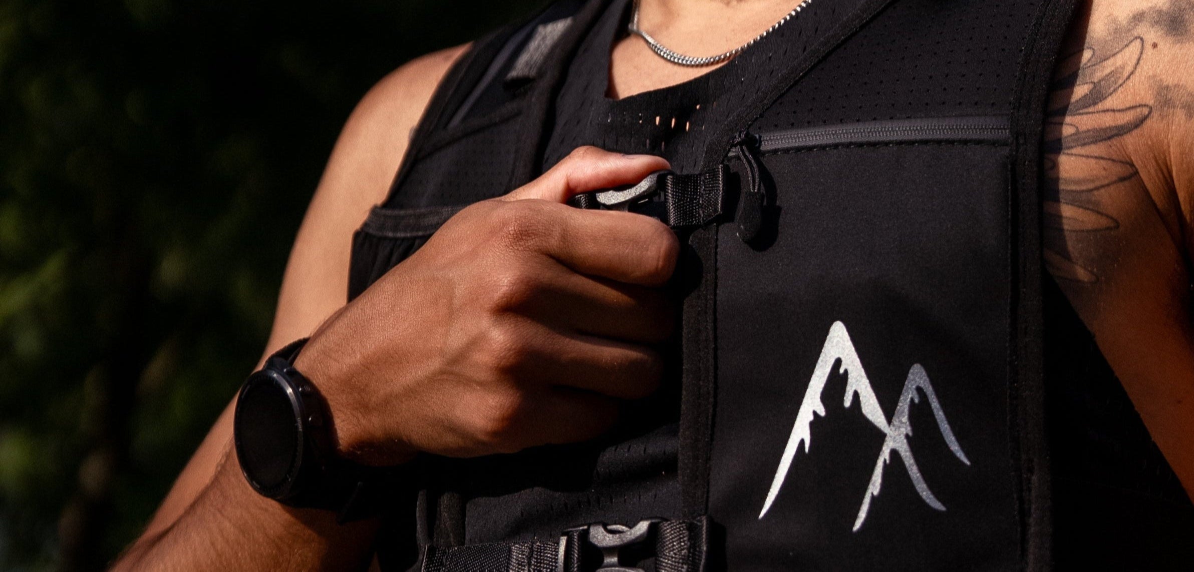 Running vest phone holder