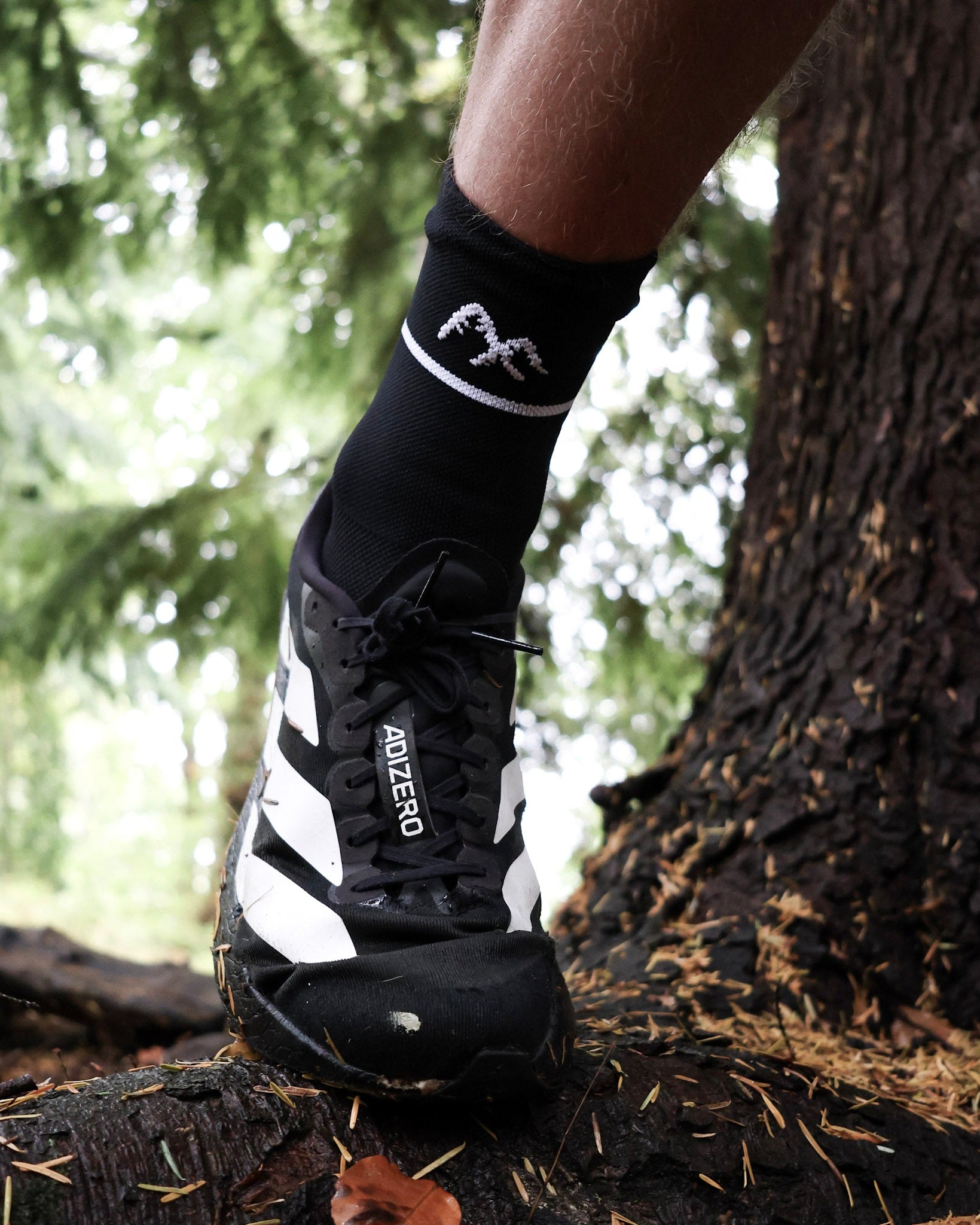Black running socks