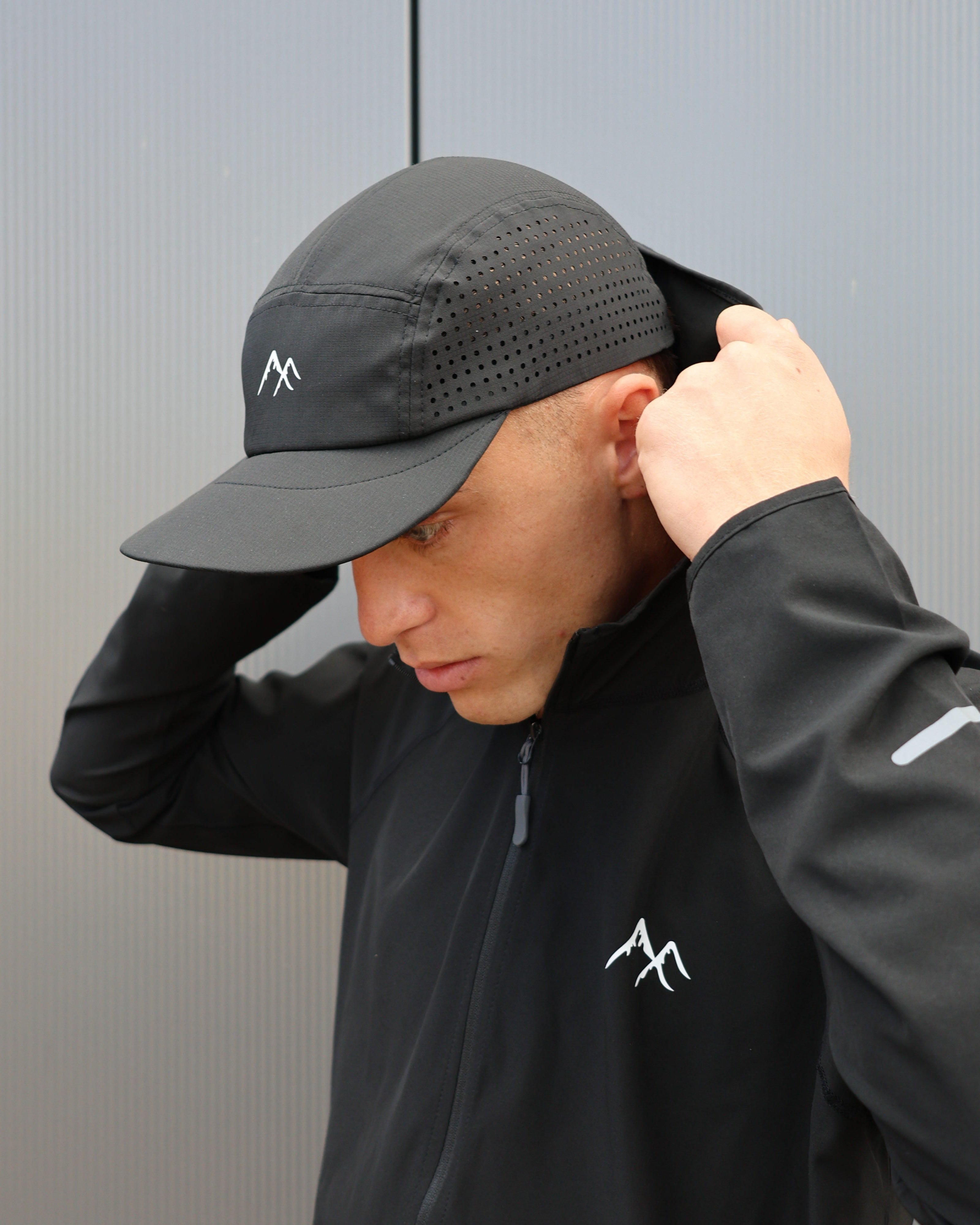 Black Running Cap | LaserFlow-5