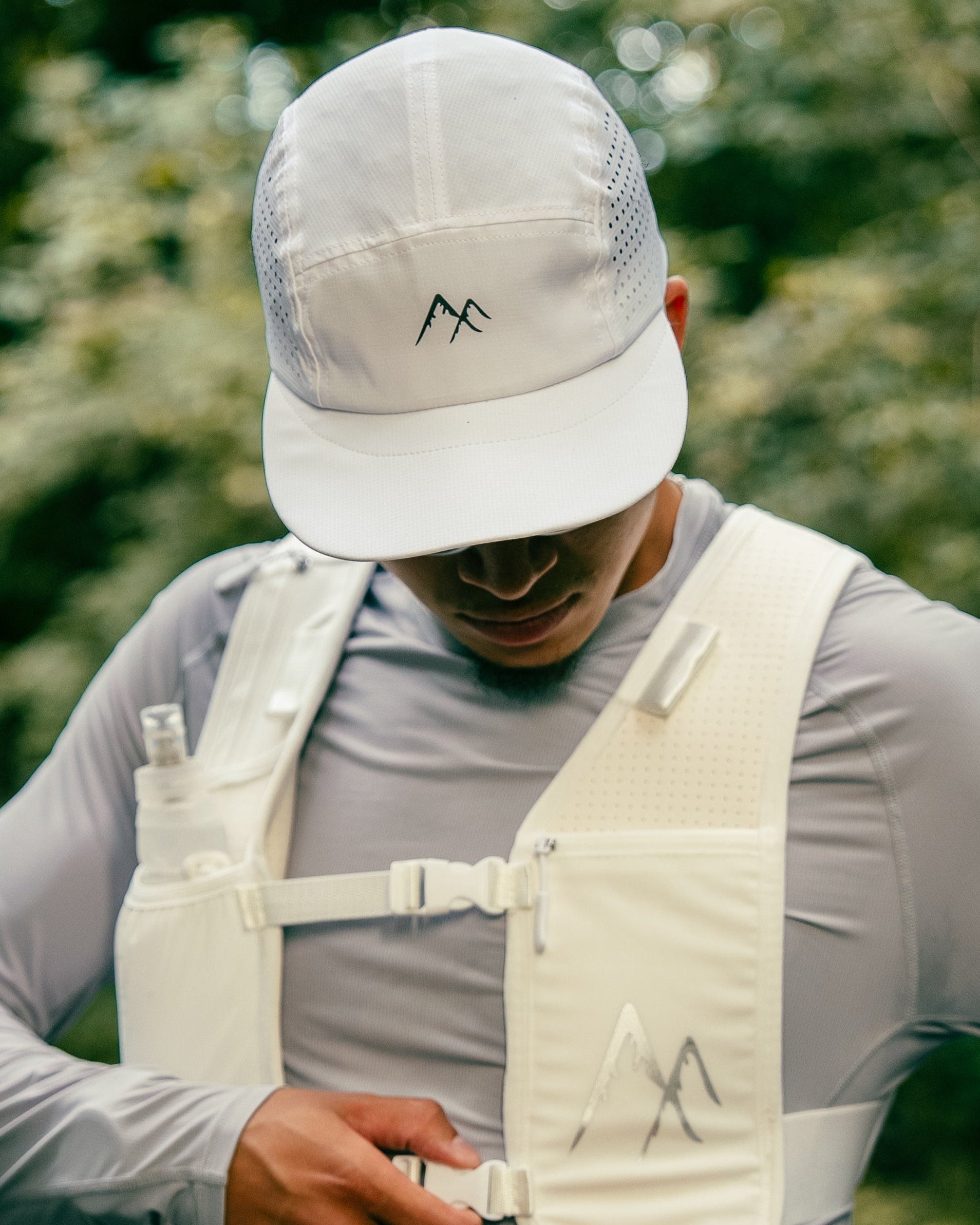 White Running Cap | LaserFlow-2